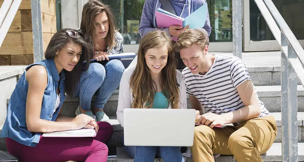 flipped classroom model